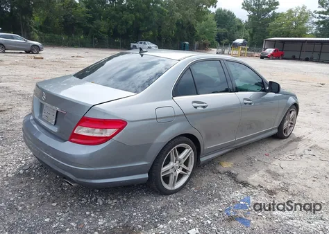 2008 Mercedes-Benz C 300 Luxury/Sport from USA, damaged, VIN WDDGF54X48F110243